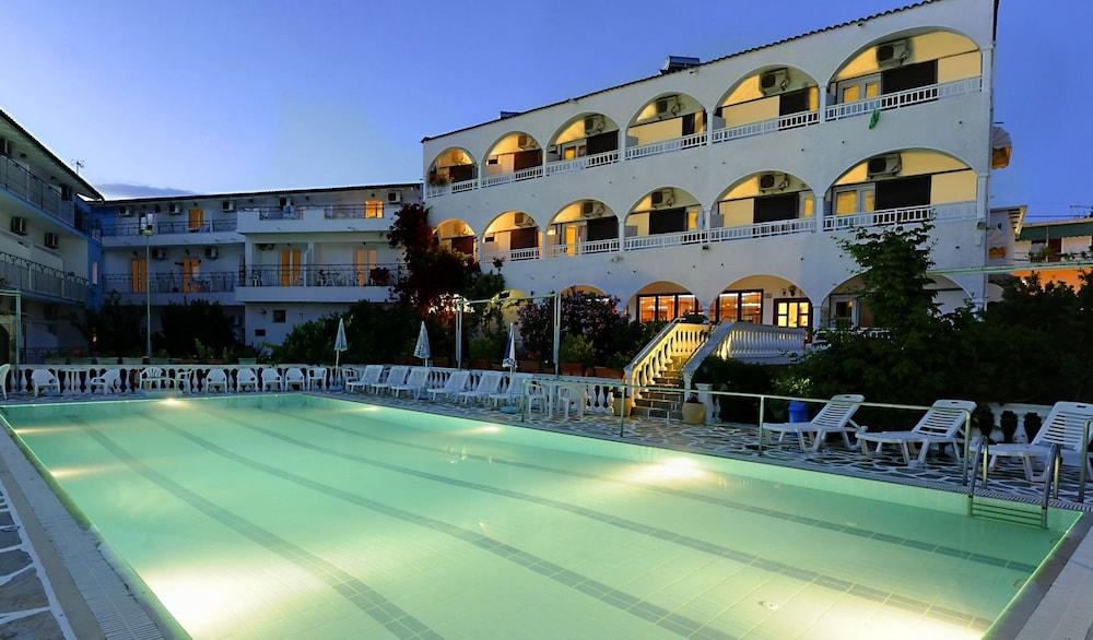 Gouvia Hotel Екстериор снимка