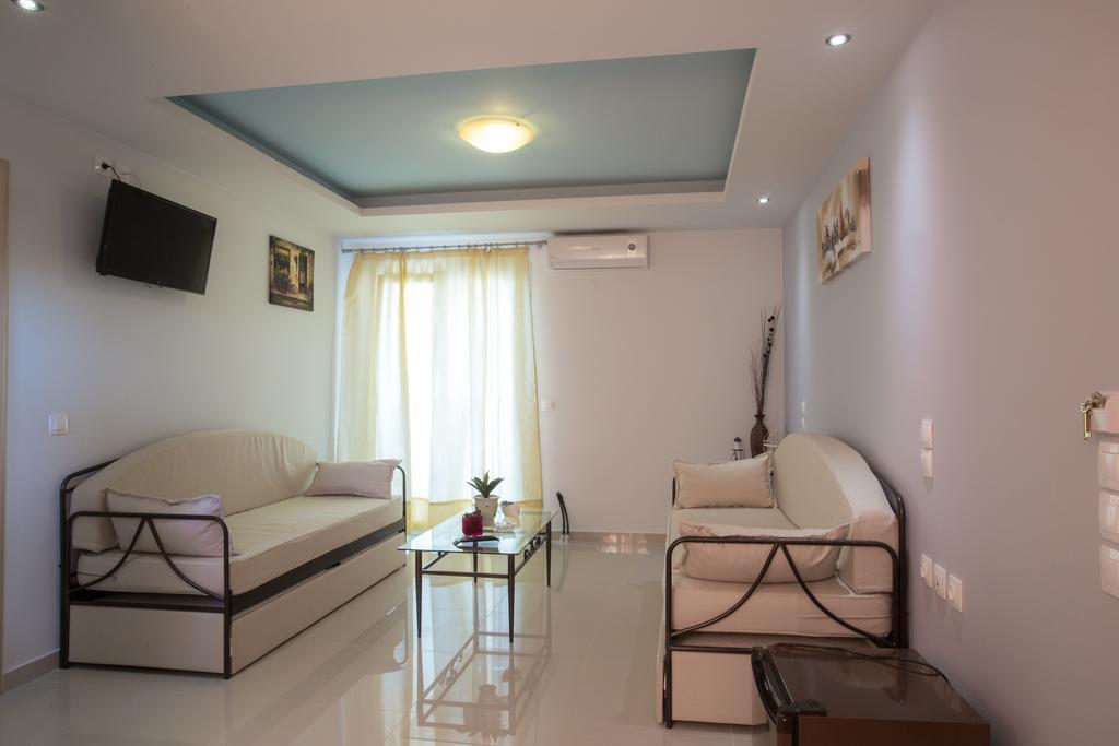 Gouvia Hotel Стая снимка